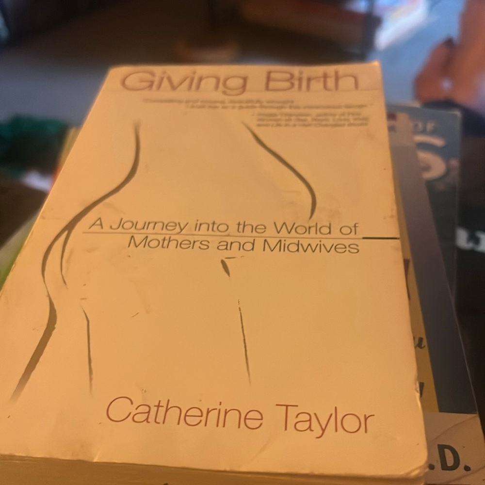 Books - Picture 3 of 3